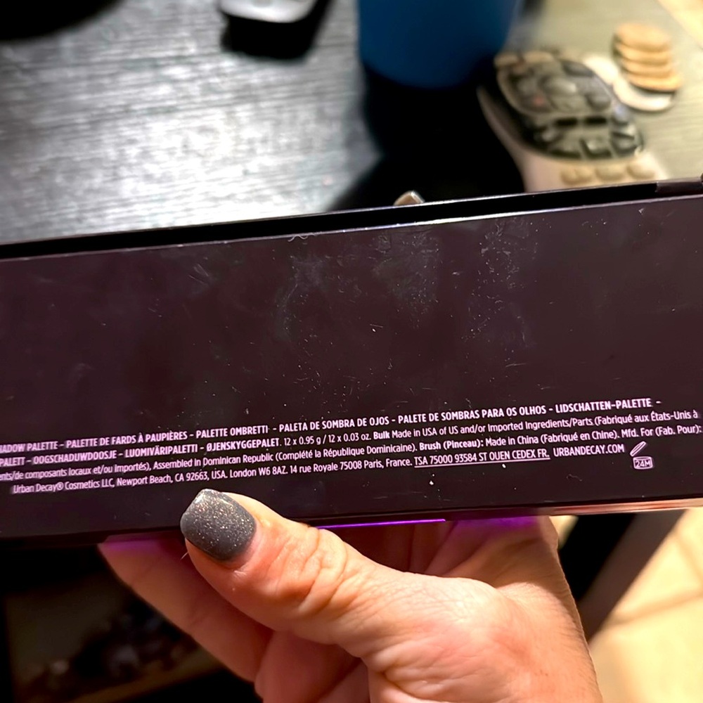 Urban Decay Multicolor Glitter Eyeshadow Palette
